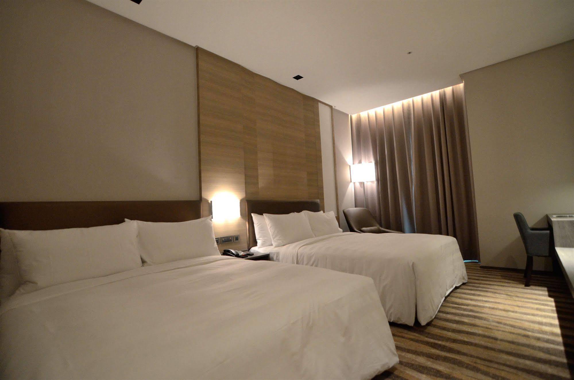 City Suites - Kaohsiung Chenai Exteriér fotografie